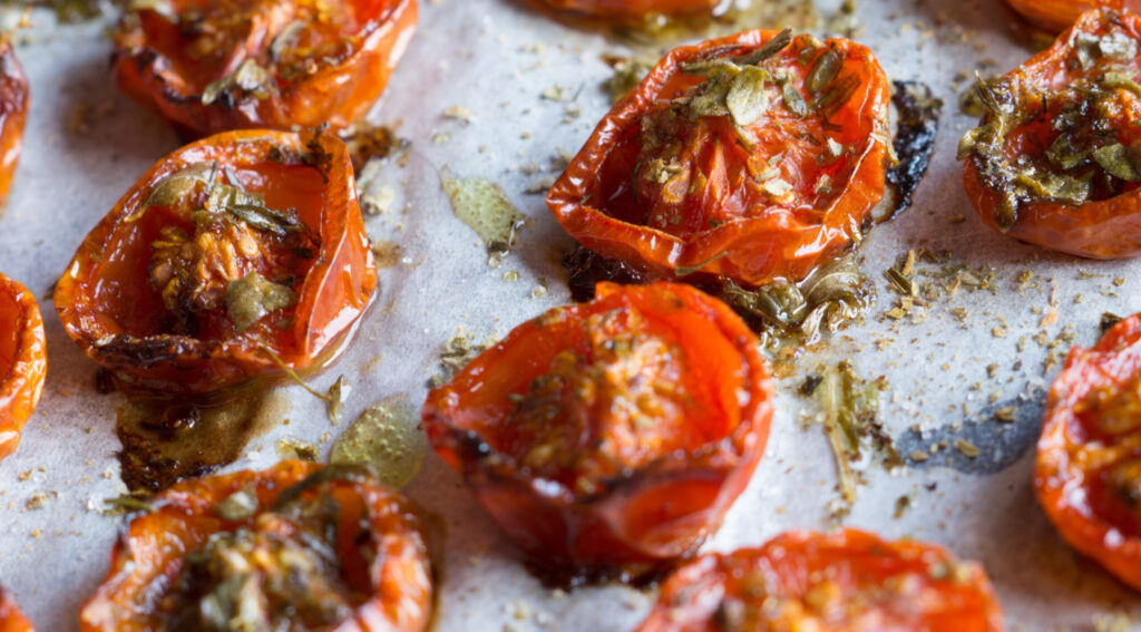 Tomates Provençales à la Persillade - Un Jour Une Epice