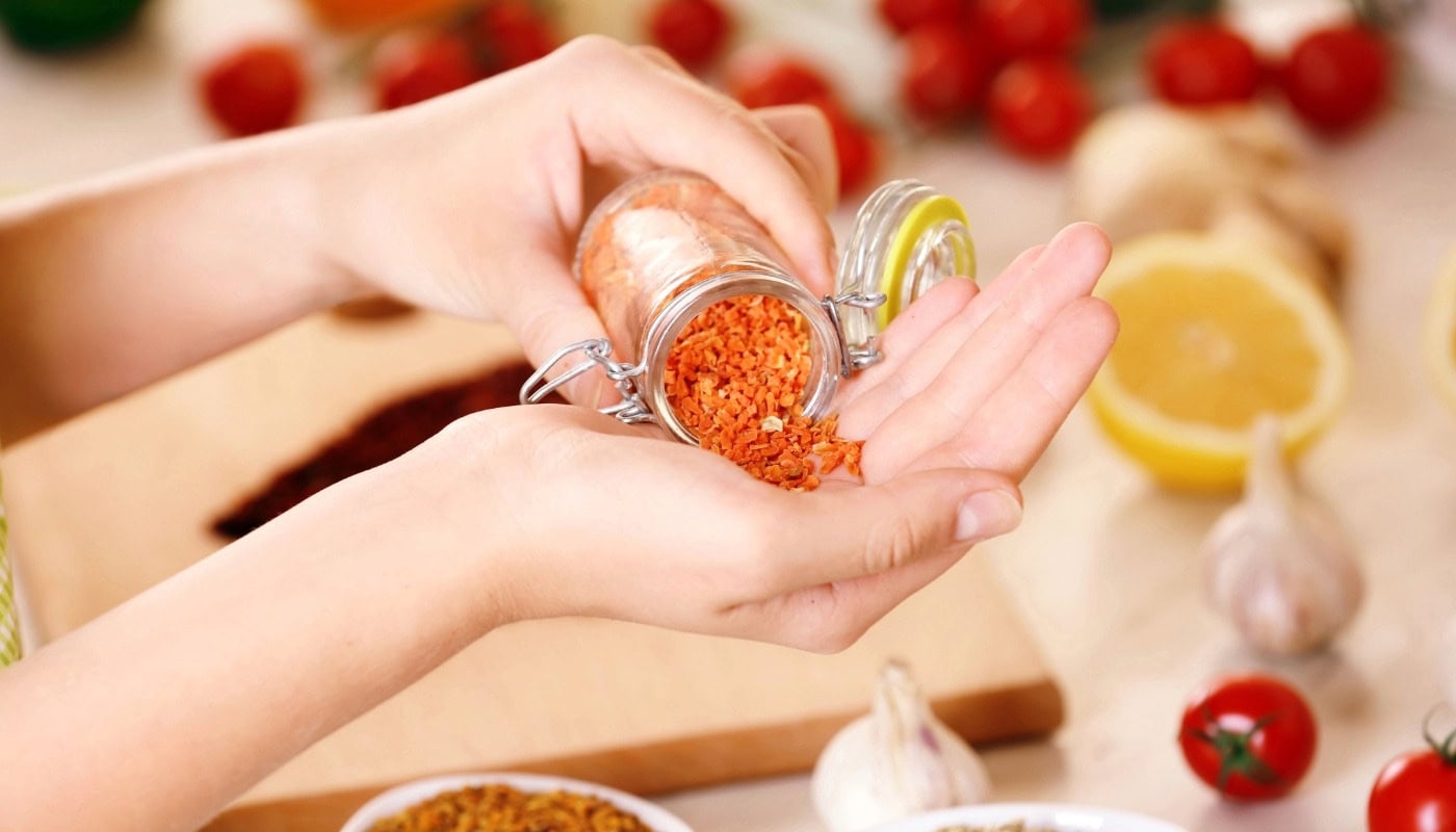 Et si cuisiner avec des épices permettait de limiter le gras ? Et si cuisiner avec des épices permettait de limiter le gras ? - Un Jour Une Epice